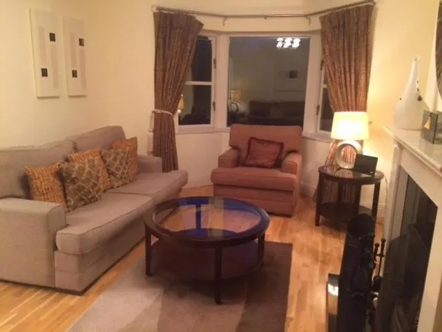 Ardmullen Townhouse X Davitt's & Restaurant Kenmare